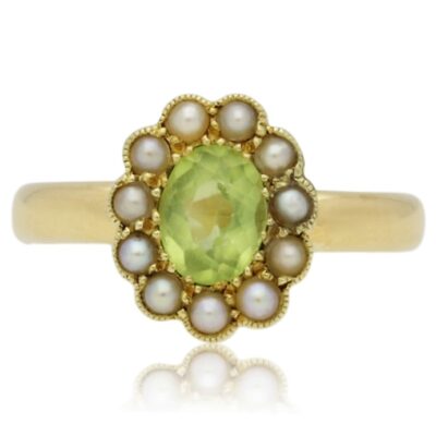 VINTAGE 18CT YELLOW GOLD PERIDOT & SEED PEARL CLUSTER RING