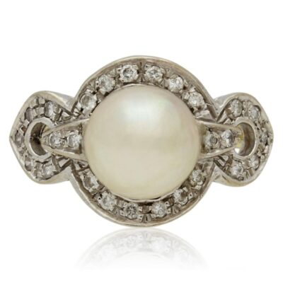 VINTAGE 18CT GOLD PEARL & DIAMOND CLUSTER RING