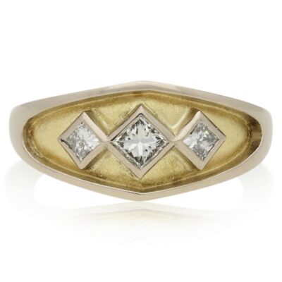 PRE-OWNED CELTIC 18CT YELLOW & WHITE GOLD  3 STONE PRINCESS CUT DIAMOND RING