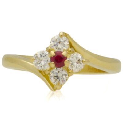 VINTAGE  18CT  GOLD  RUBY  & DIAMOND  CROSSOVER CLUSTER RING - 1991