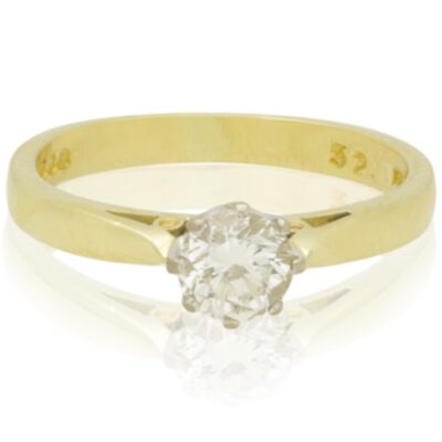 VINTAGE 18CT GOLD SOLITAIRE NATURAL DIAMOND RING - 0.52CTS
